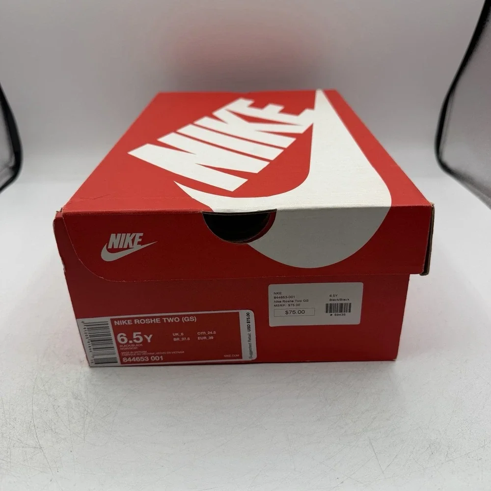 Nike Roshe Two GS Running Shoes Size Youth 6.5 Womens 8 Black Sneaker 844653-001